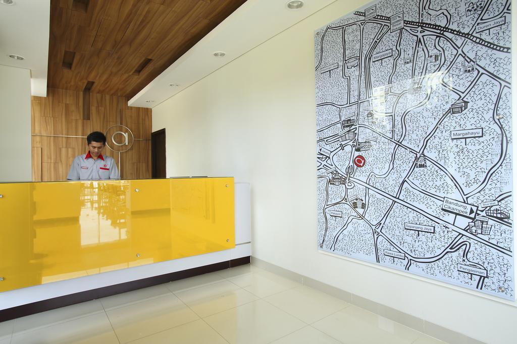 Amaris Hotel Bekasi Barat Kültér fotó