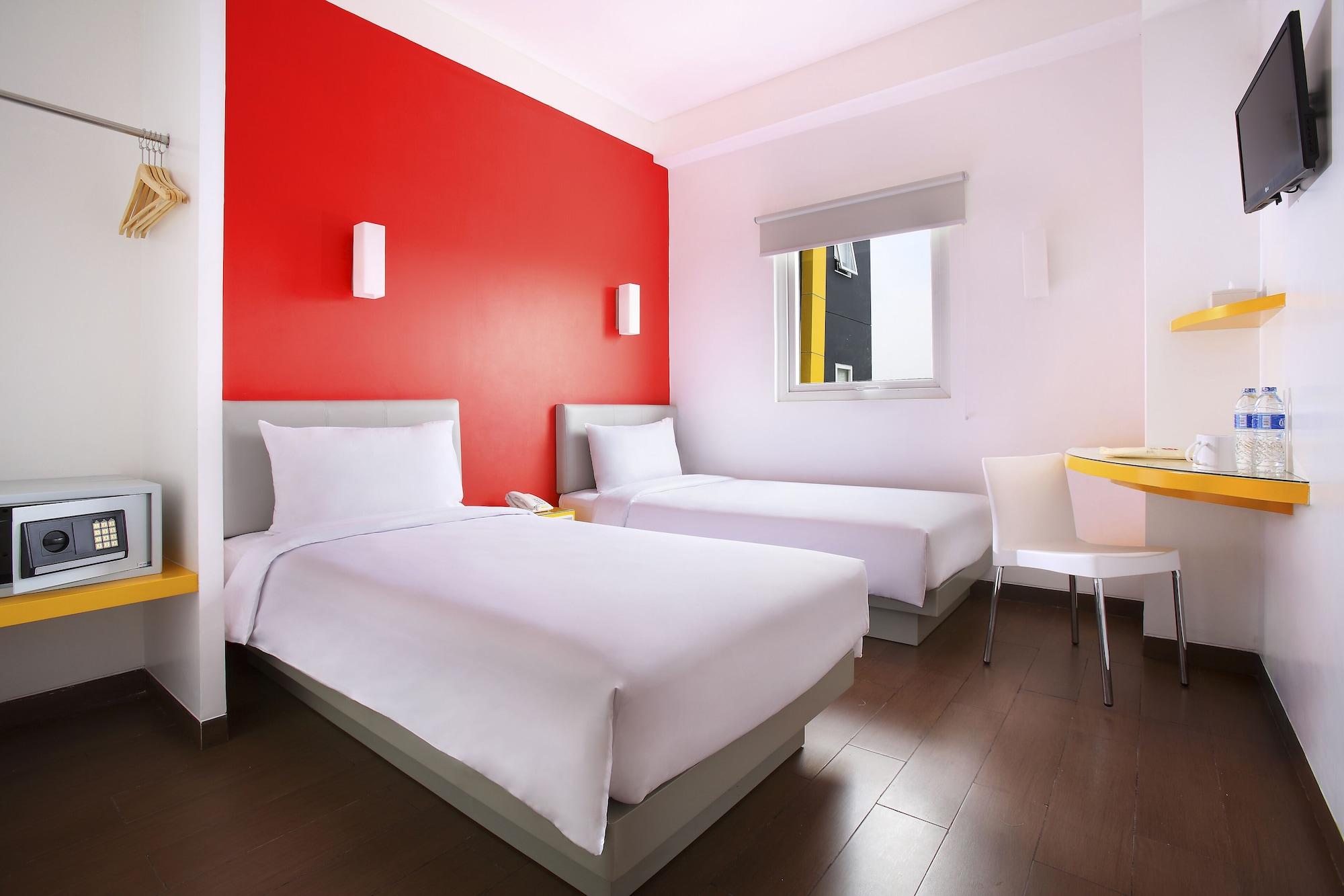 Amaris Hotel Bekasi Barat Kültér fotó