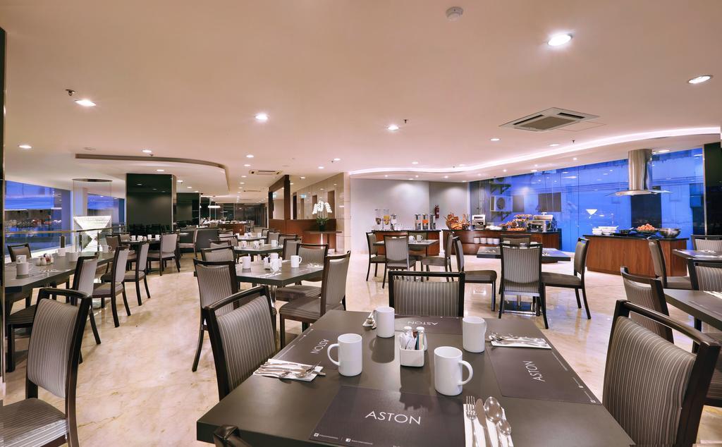 Amaris Hotel Bekasi Barat Kültér fotó