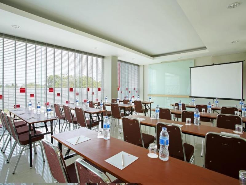 Amaris Hotel Bekasi Barat Kültér fotó