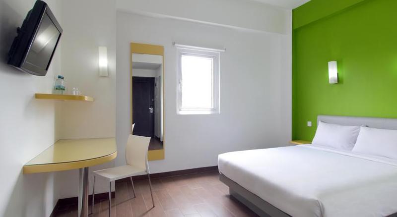 Amaris Hotel Bekasi Barat Kültér fotó