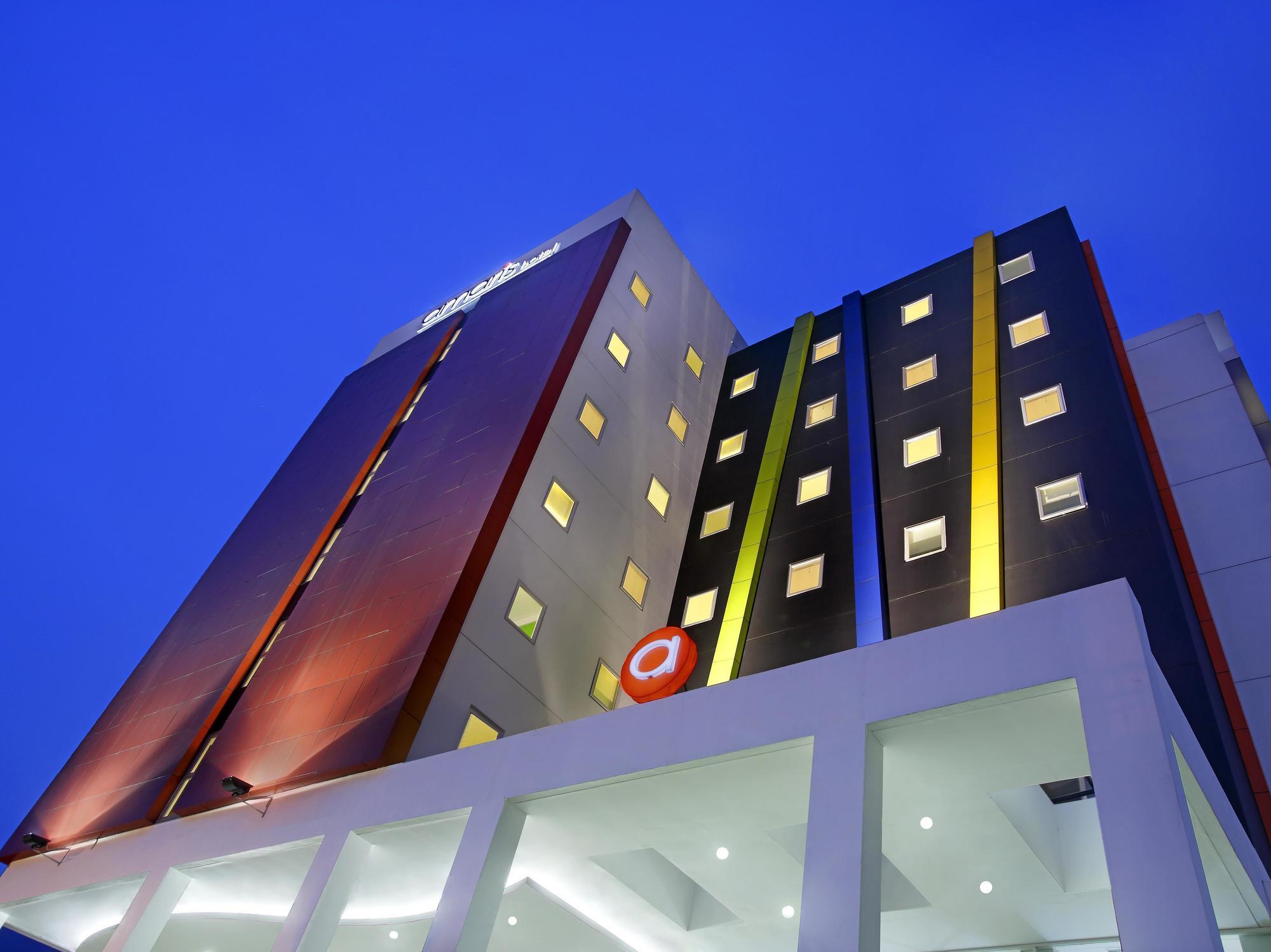 Amaris Hotel Bekasi Barat Kültér fotó